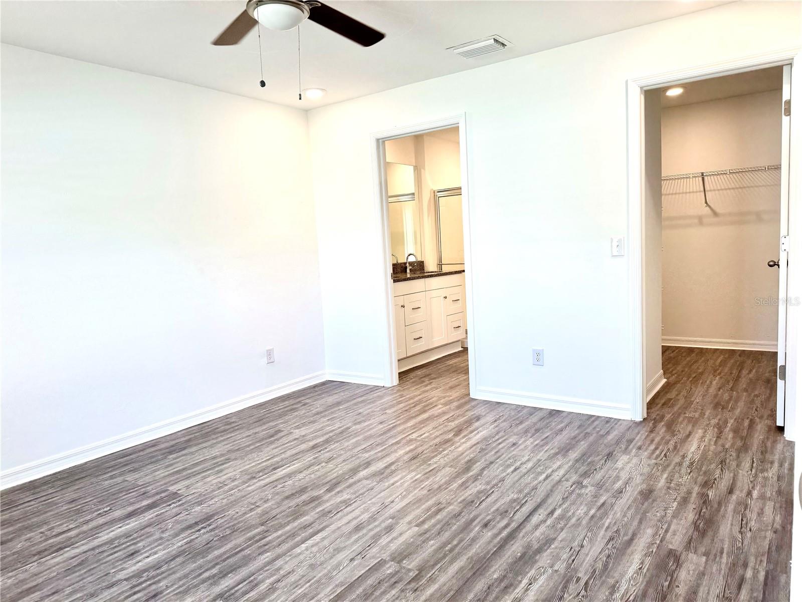 PORT CHARLOTTE SUB 10 - Residential Lease