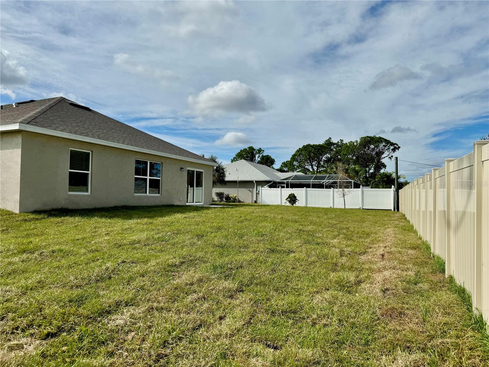 PORT CHARLOTTE SUB 10 - Residential Lease