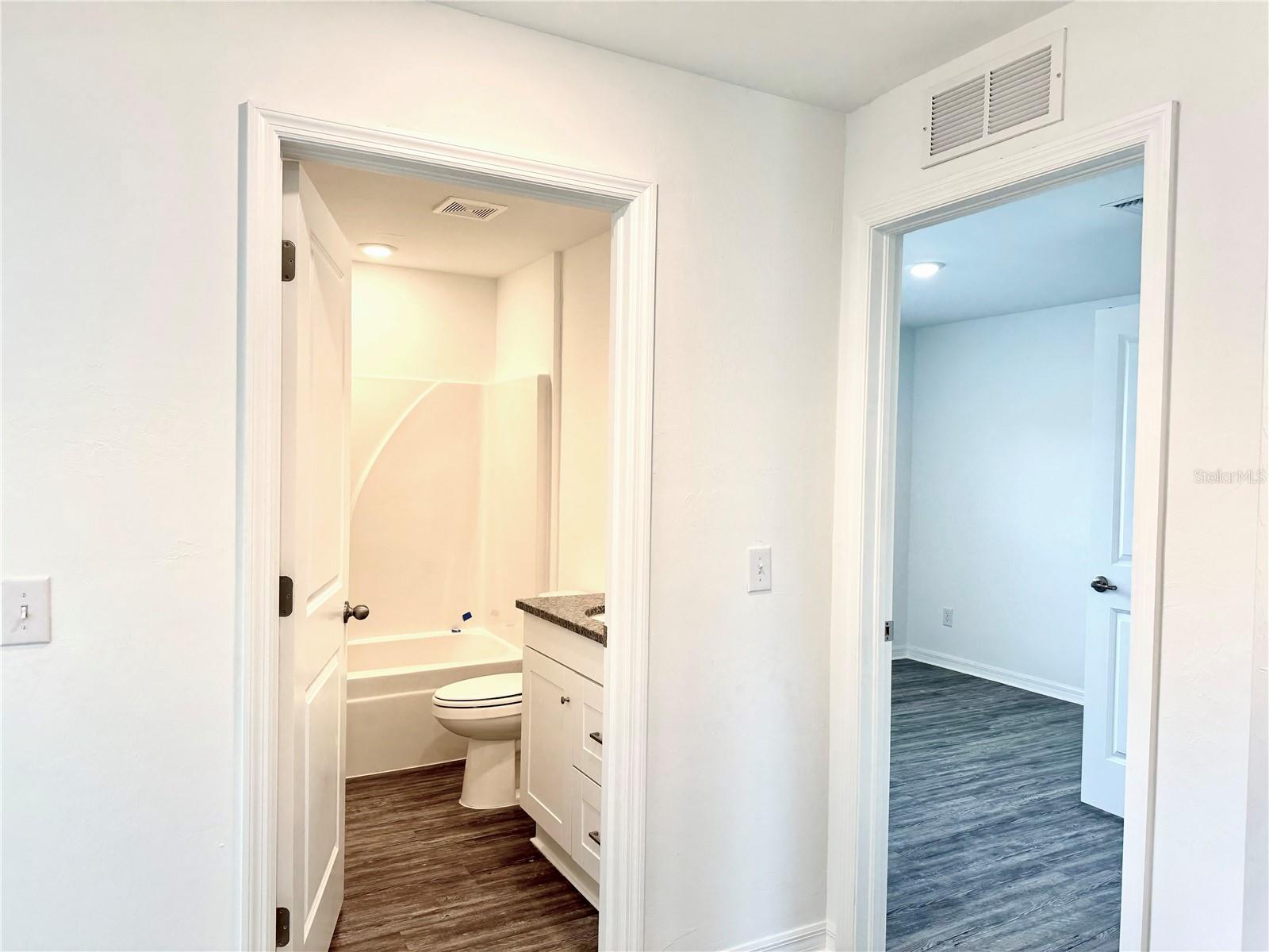 PORT CHARLOTTE SUB 10 - Residential Lease