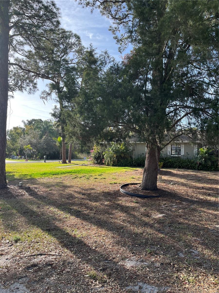 HIGHLAND TOWERS REV - Residential