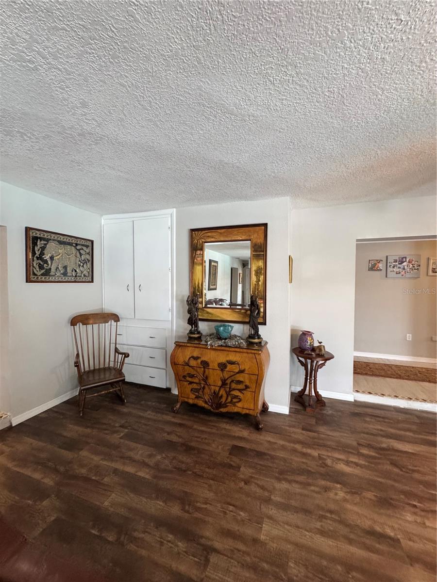 HIGHLAND TOWERS REV - Residential