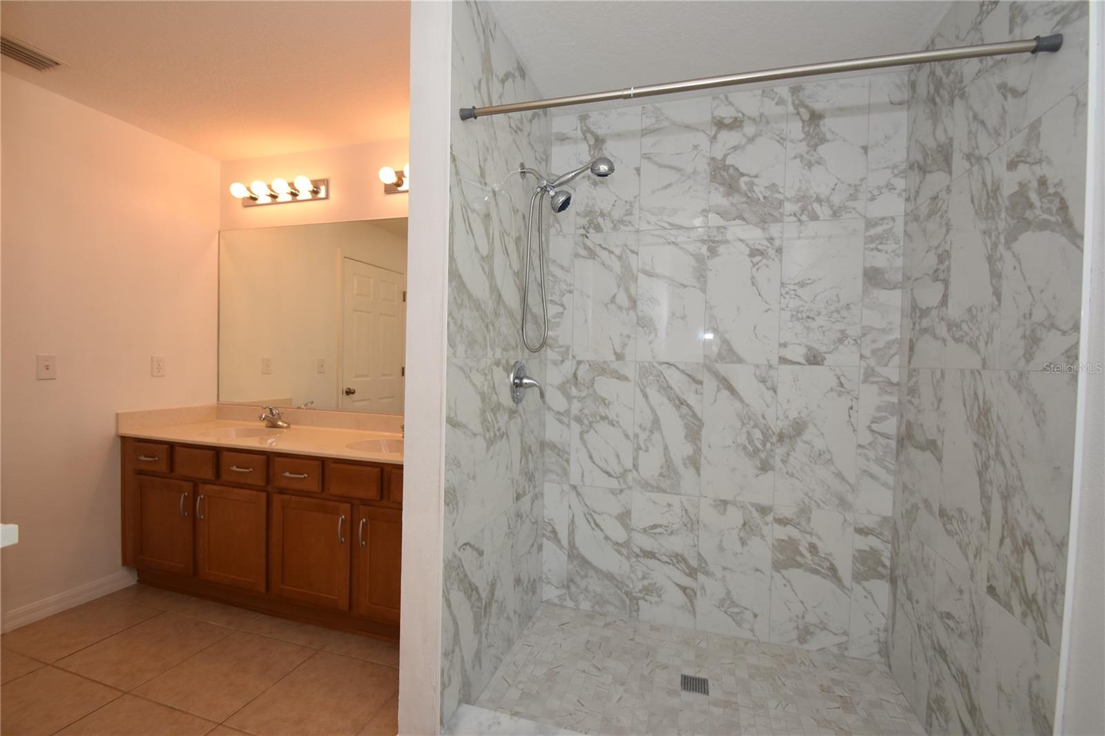 PALM COAST SEC 65 - Residential Lease