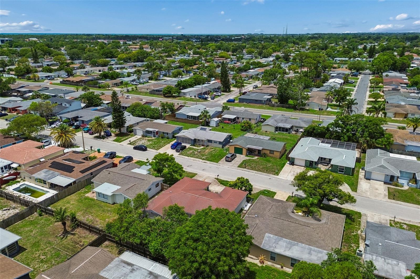 REGENCY PARK - Residential