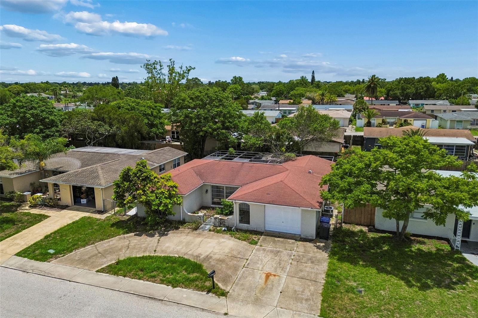 REGENCY PARK - Residential