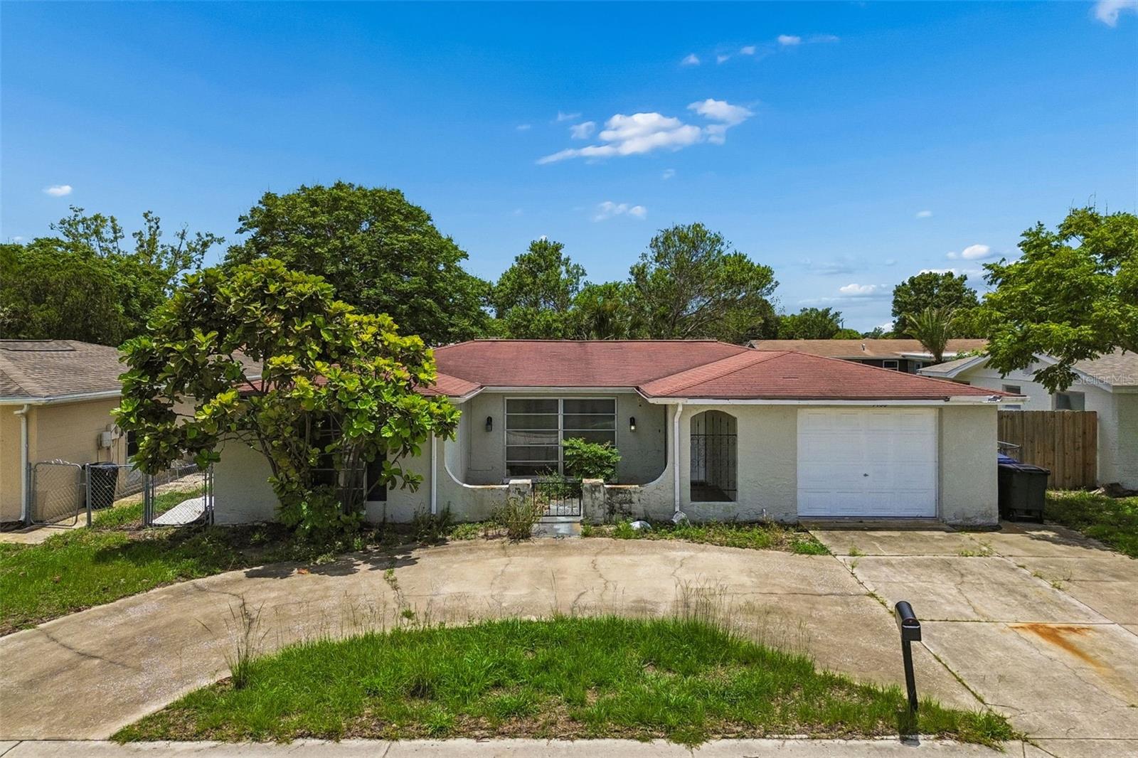 REGENCY PARK - Residential