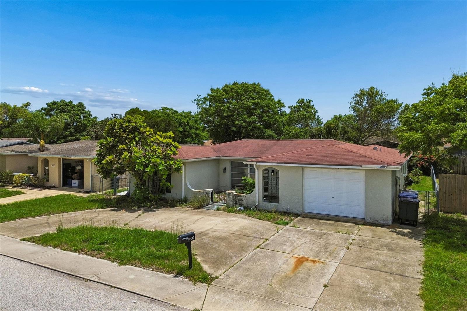 REGENCY PARK - Residential