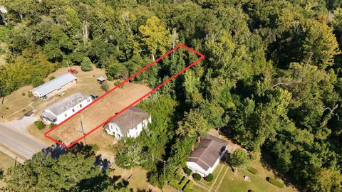 117 E M L KING JR BOULEVARD CHATTAHOOCHEE FL 32324