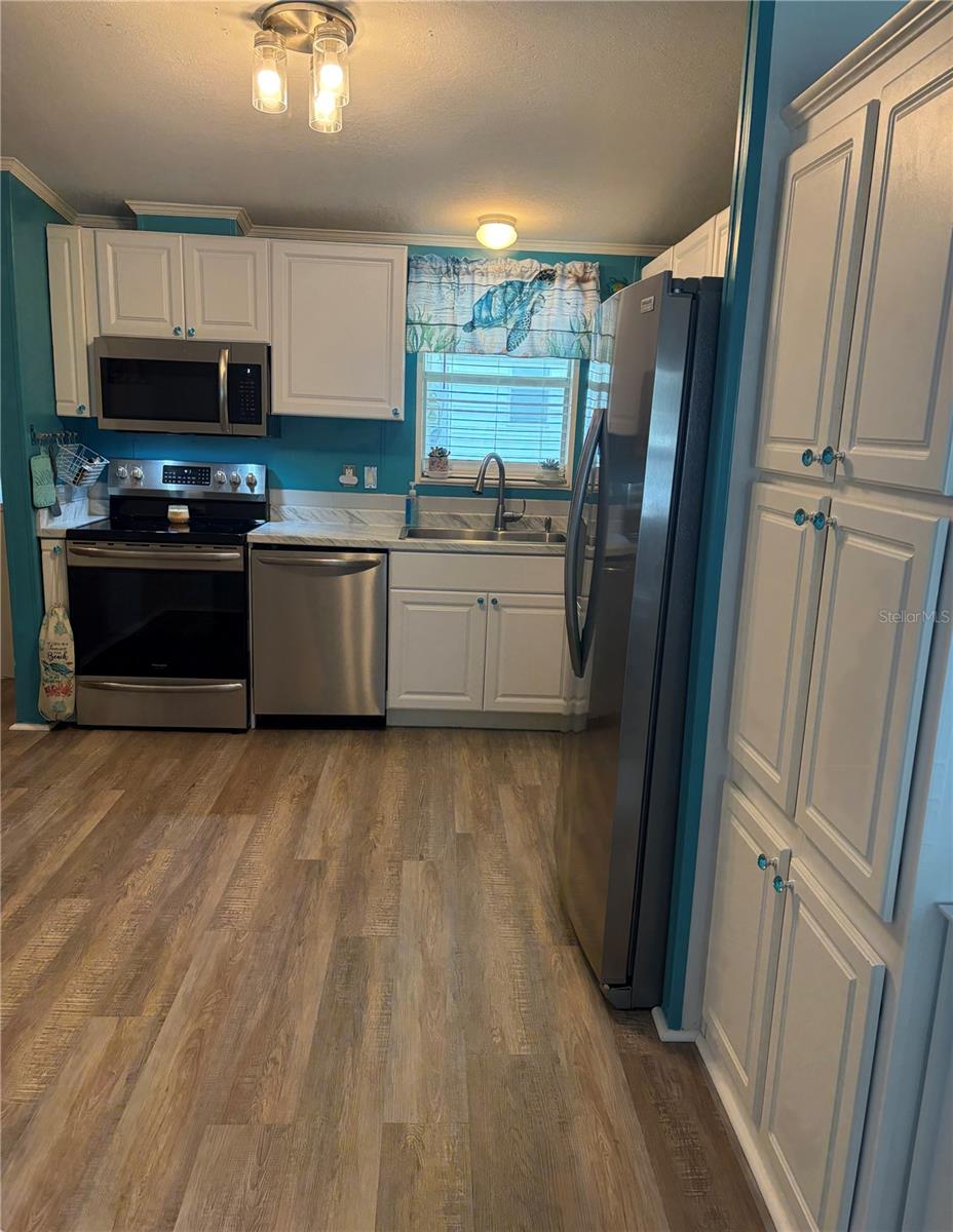 ZEPHYR RIDGE - Residential