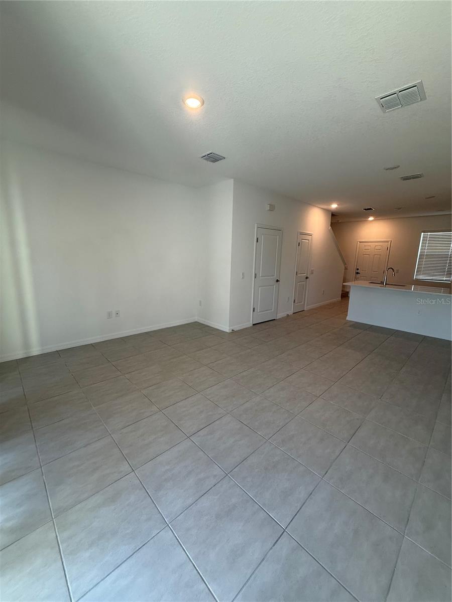 WESTVIEW PH 1B & 2 POD A - Residential Lease