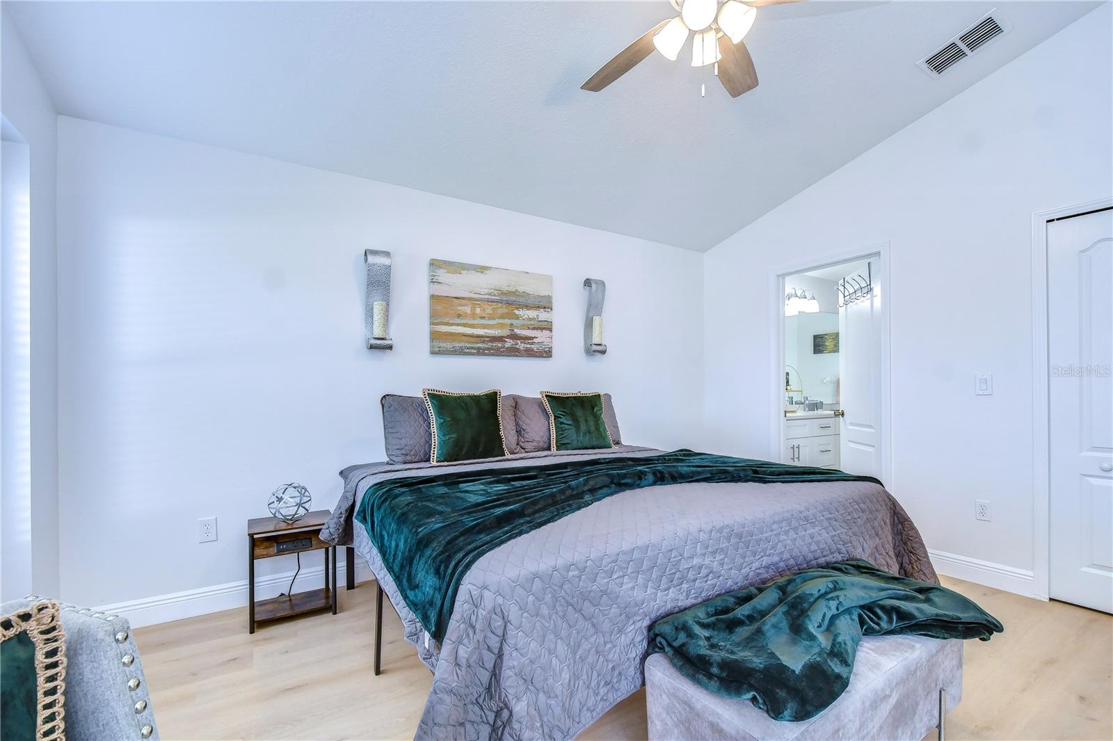 BRIDGEWATER PH 4 - Residential