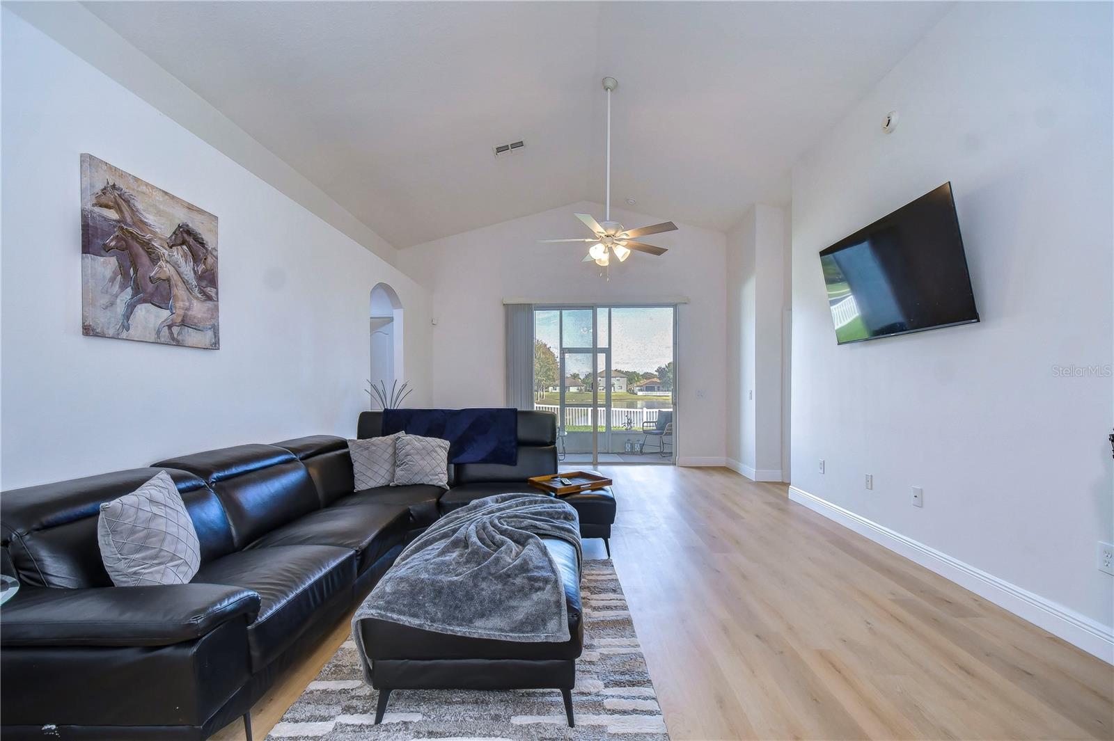 BRIDGEWATER PH 4 - Residential