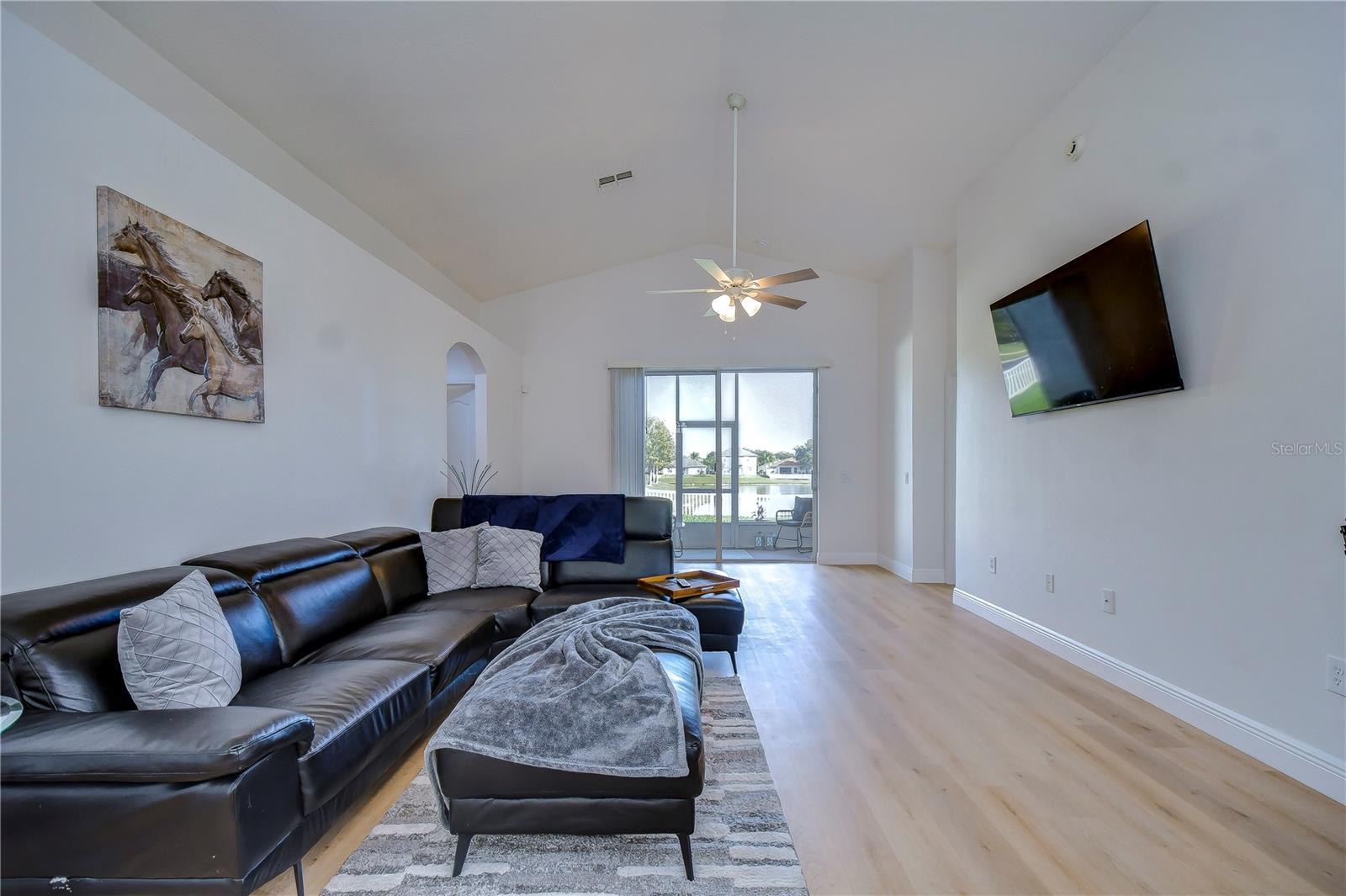 BRIDGEWATER PH 4 - Residential