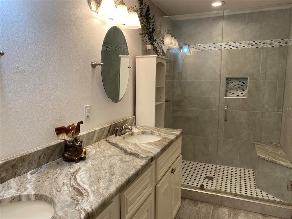 RICHLAND - Residential