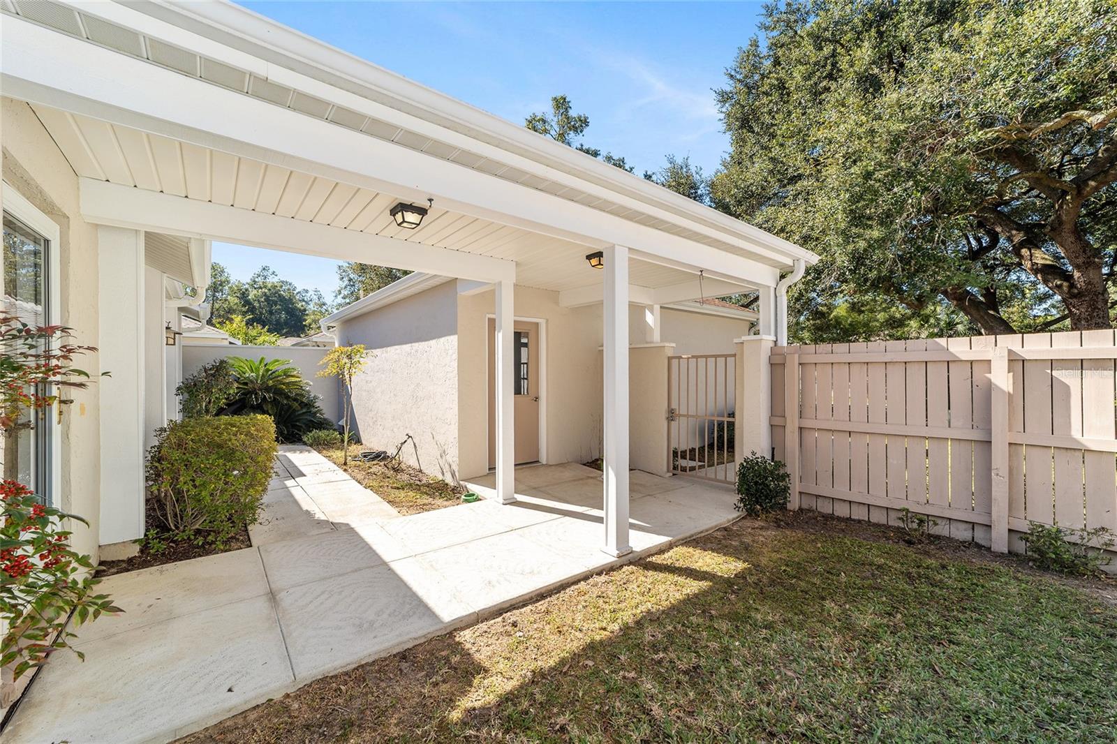 VILLAS/VLG WEST PH 02 - Residential