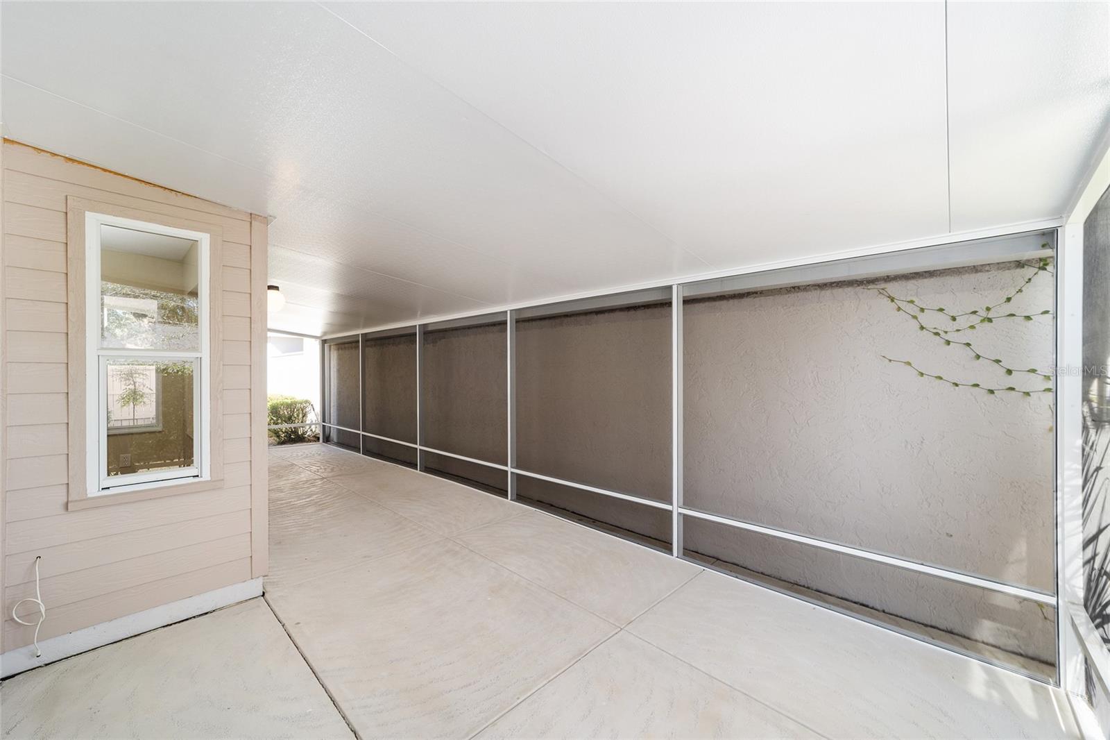 VILLAS/VLG WEST PH 02 - Residential