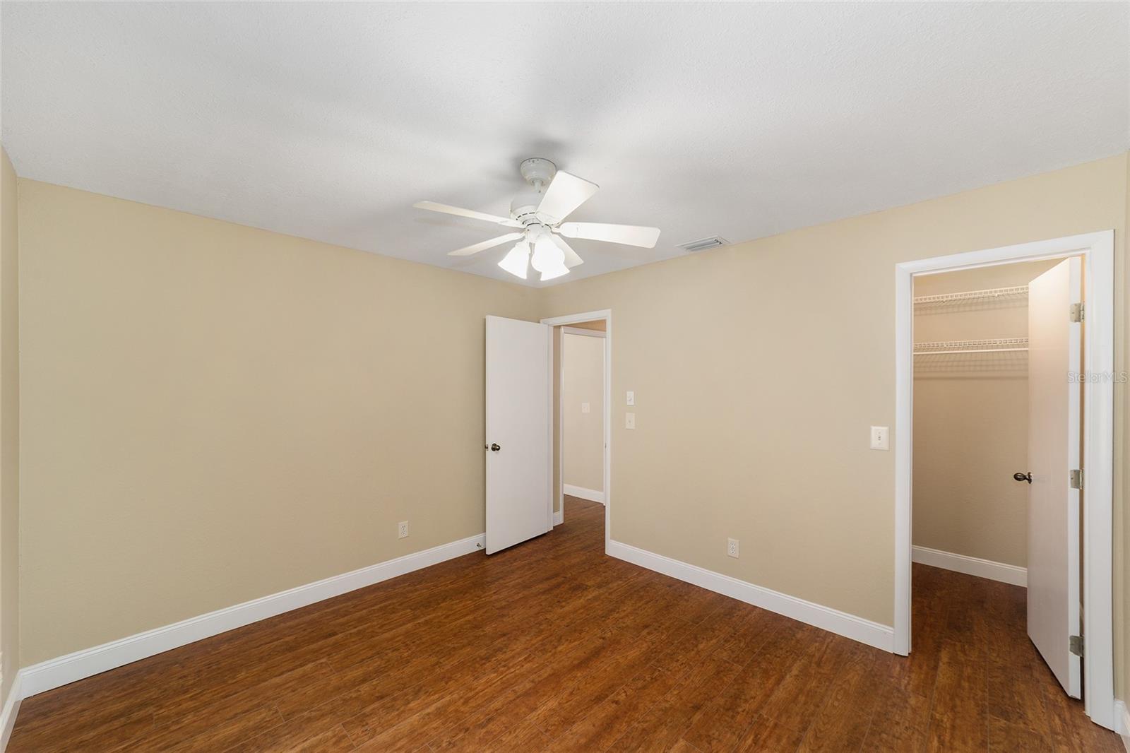 VILLAS/VLG WEST PH 02 - Residential