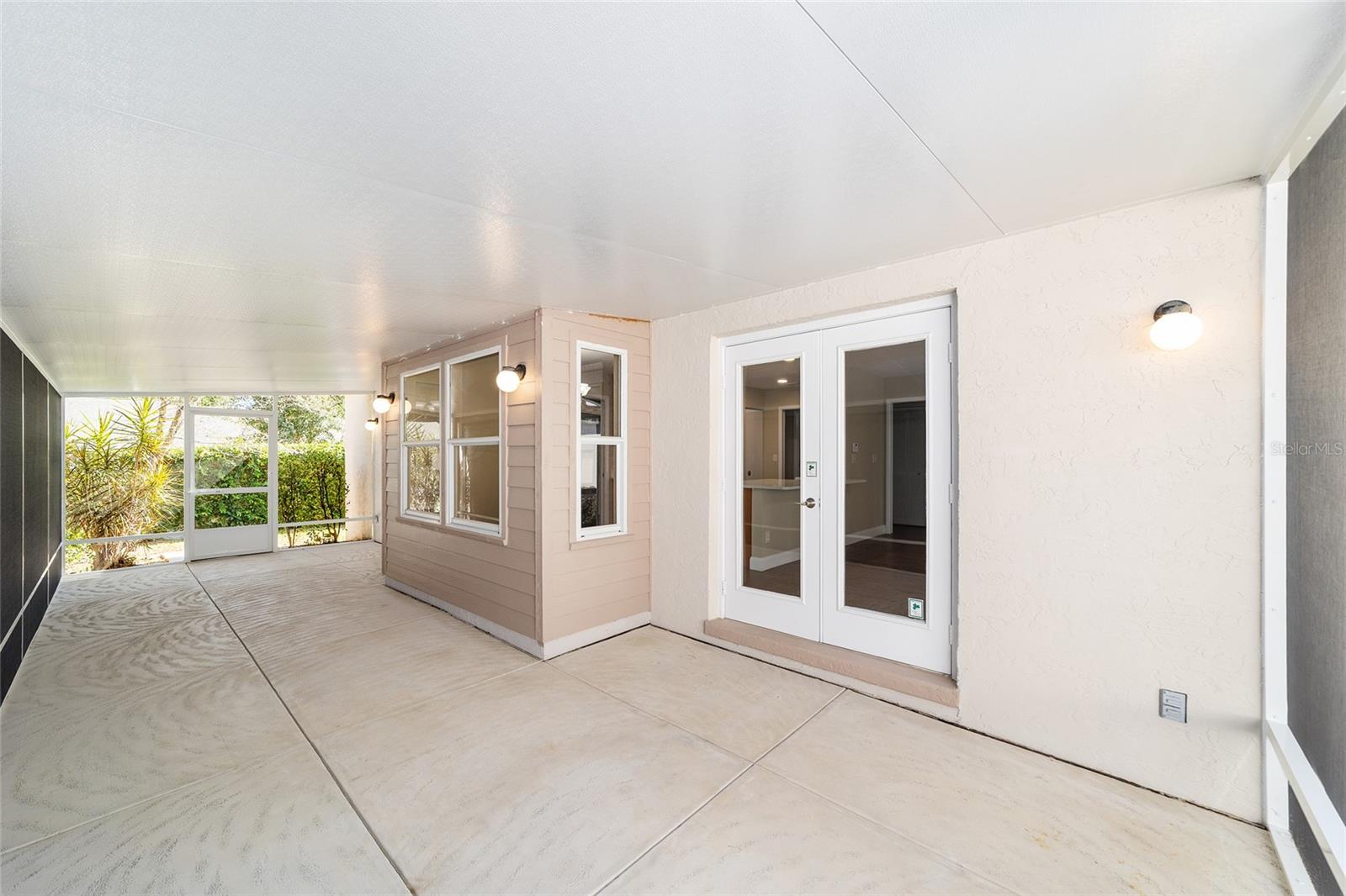 VILLAS/VLG WEST PH 02 - Residential