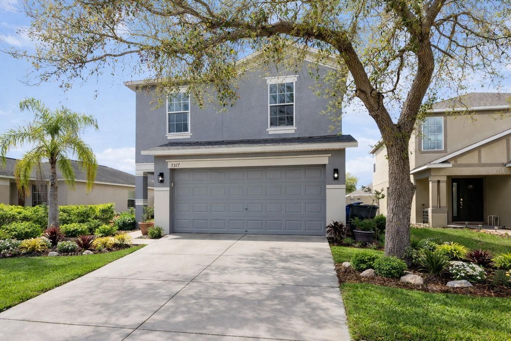 Photo of 7327 Lumber Port Drive, Ruskin, FL 33573 (MLS # A4682560)