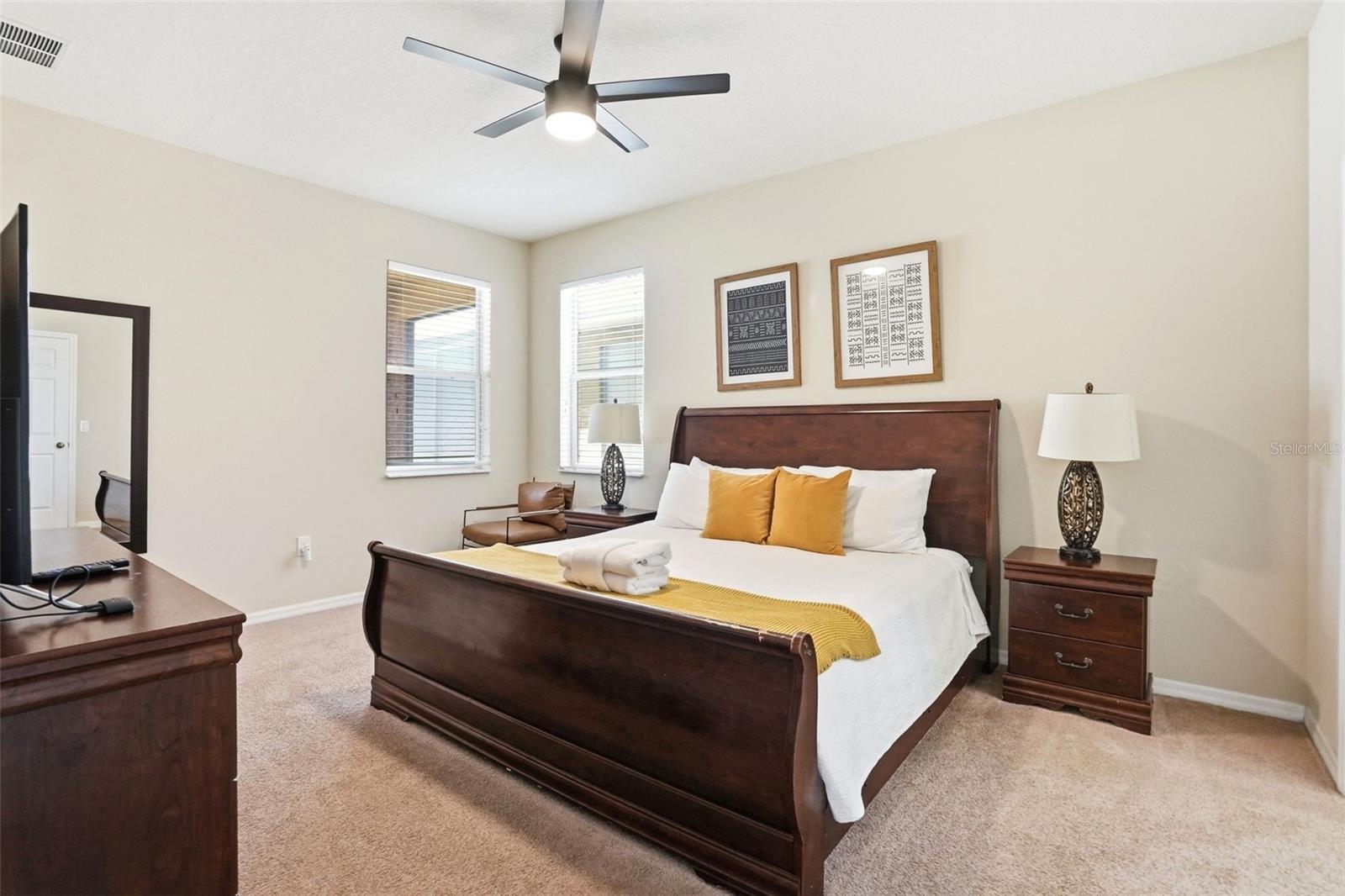 VERANDA PALMS - Residential