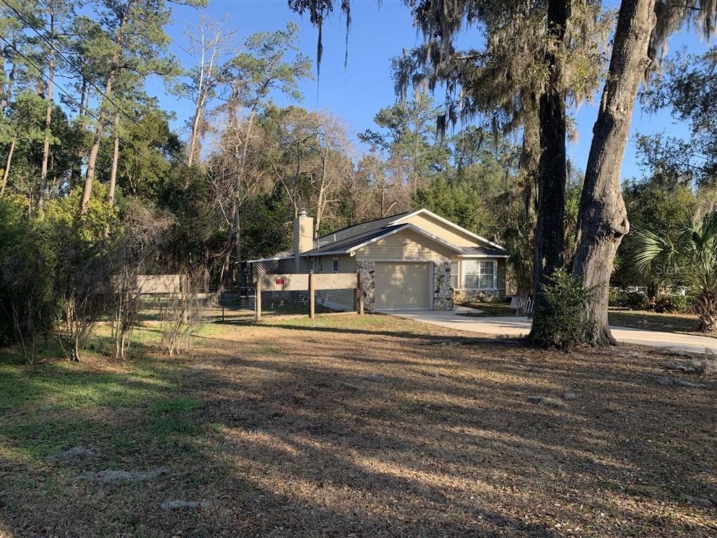 Photo of 4325 NE 3rd Court, Ocala, FL 34479 (MLS # OM718181)