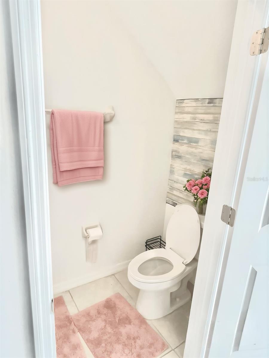 SADDLE CRK PRESERVE PH 2 - Residential Lease