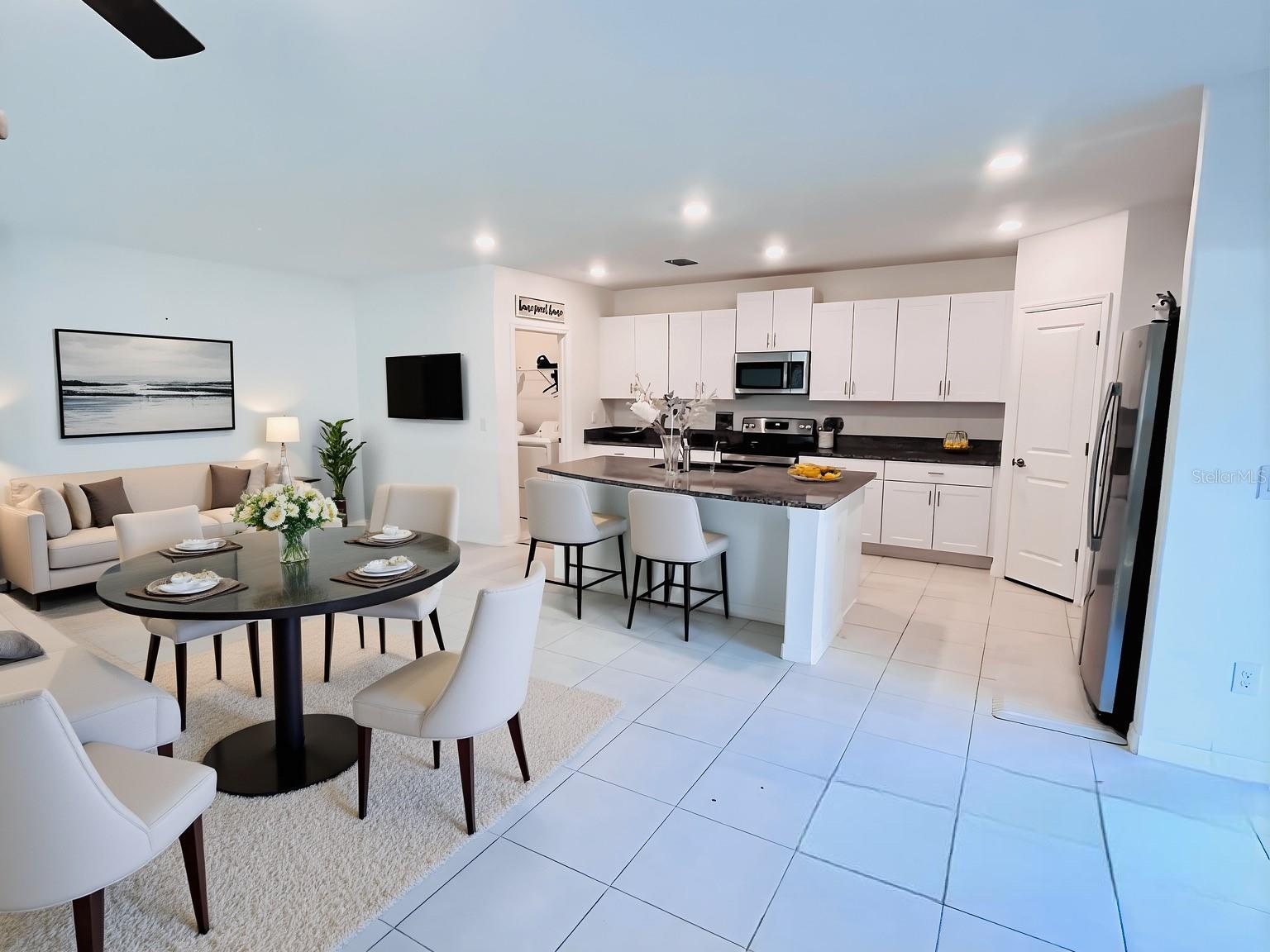 SADDLE CRK PRESERVE PH 2 - Residential Lease