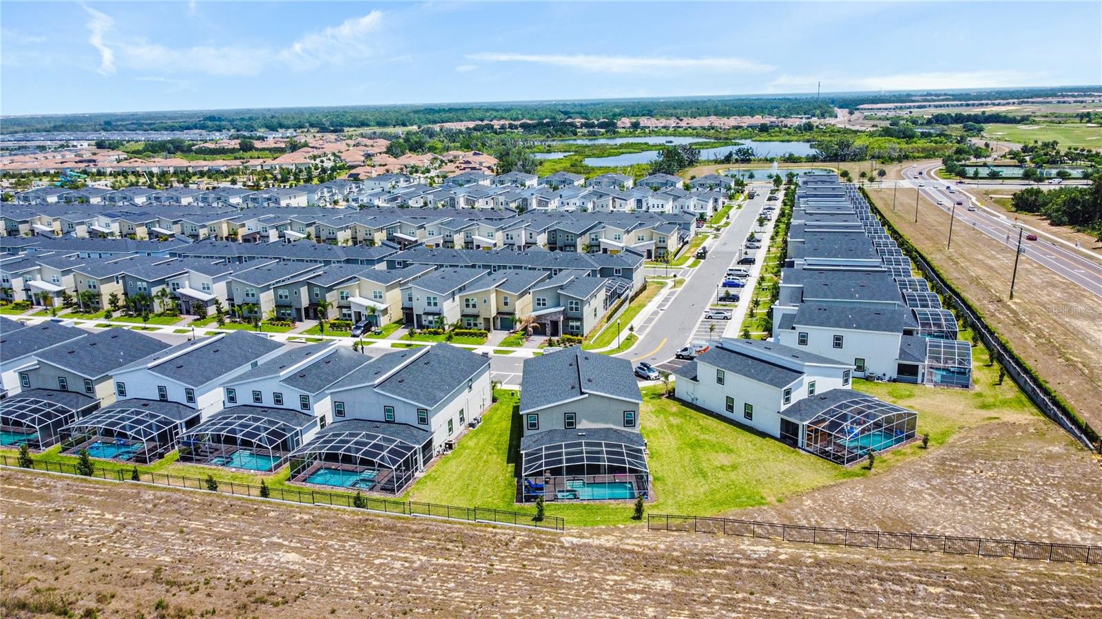 9084 SOMMERSET HILLS DRIVE