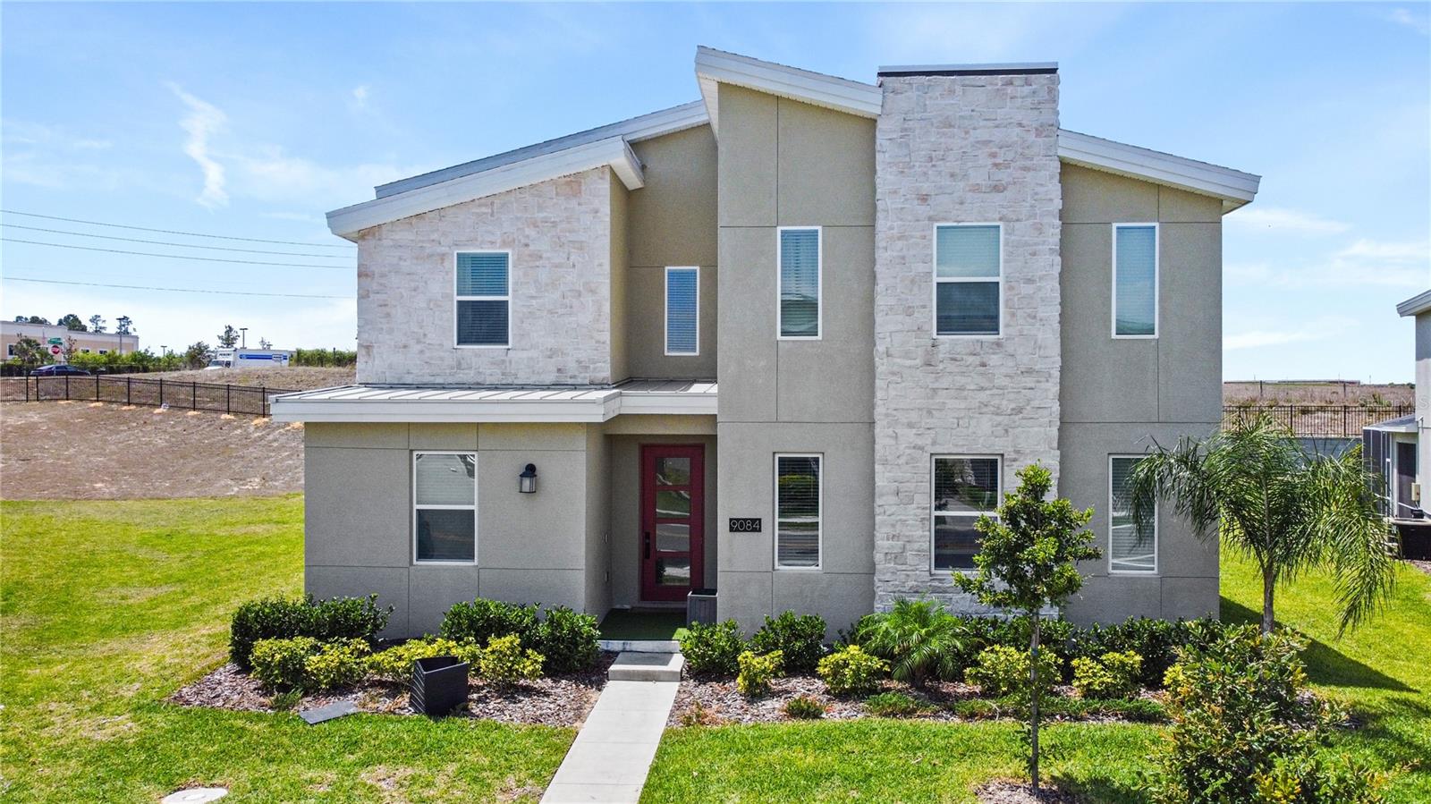 9084 SOMMERSET HILLS DRIVE