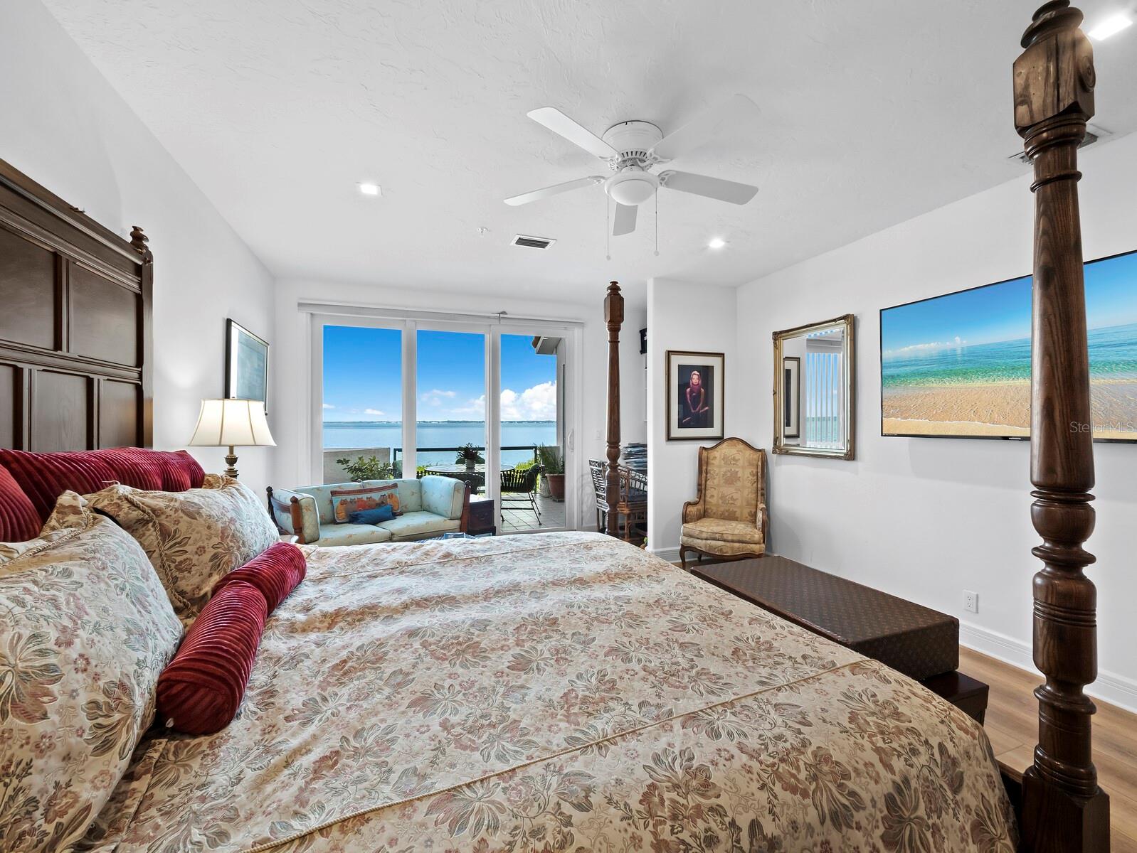 TANGERINE BAY CLUB - Residential