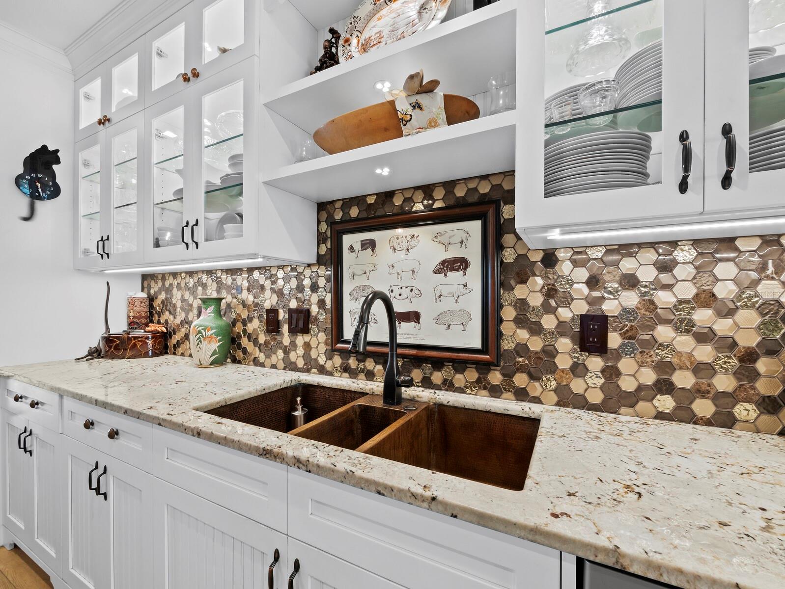 TANGERINE BAY CLUB - Residential