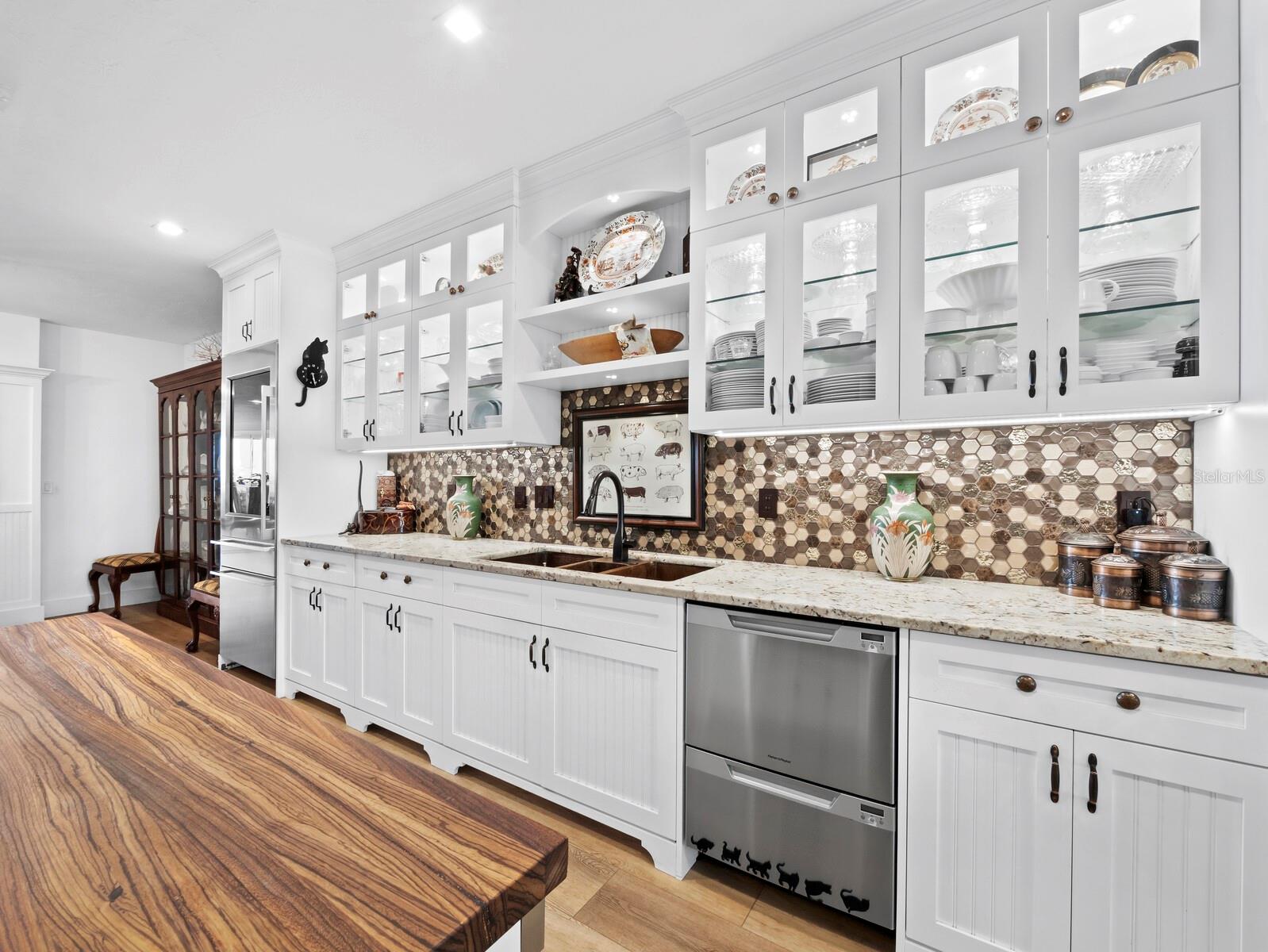 340 GULF OF MEXICO DRIVE 112