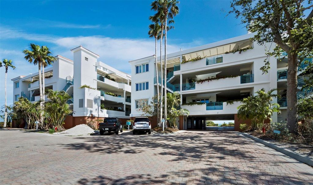 Photo of 340 Gulf Of Mexico Drive #112, Longboat Key, FL 34228 (MLS # A4670120)