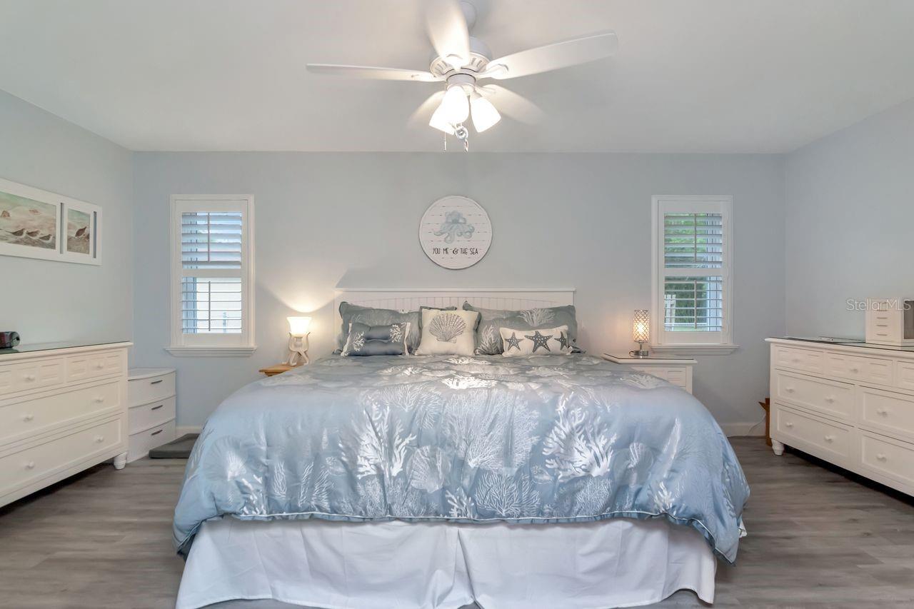 RIVER SIDE VILLAGE - Residential