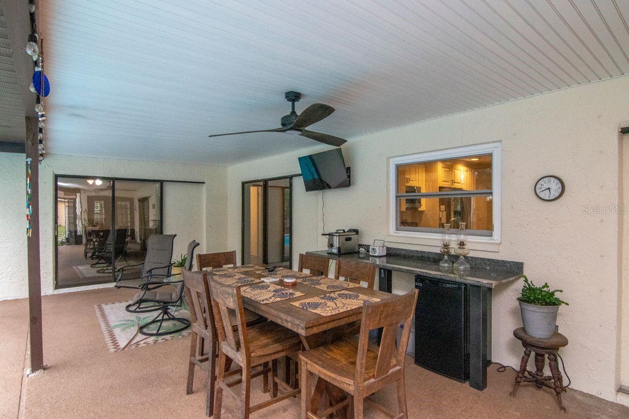 RIVER SIDE VILLAGE - Residential