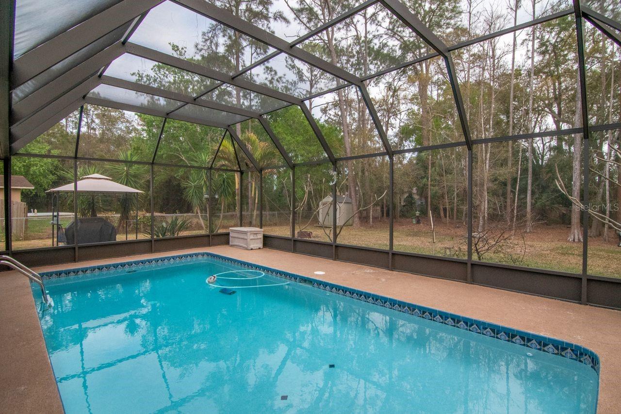 RIVER SIDE VILLAGE - Residential