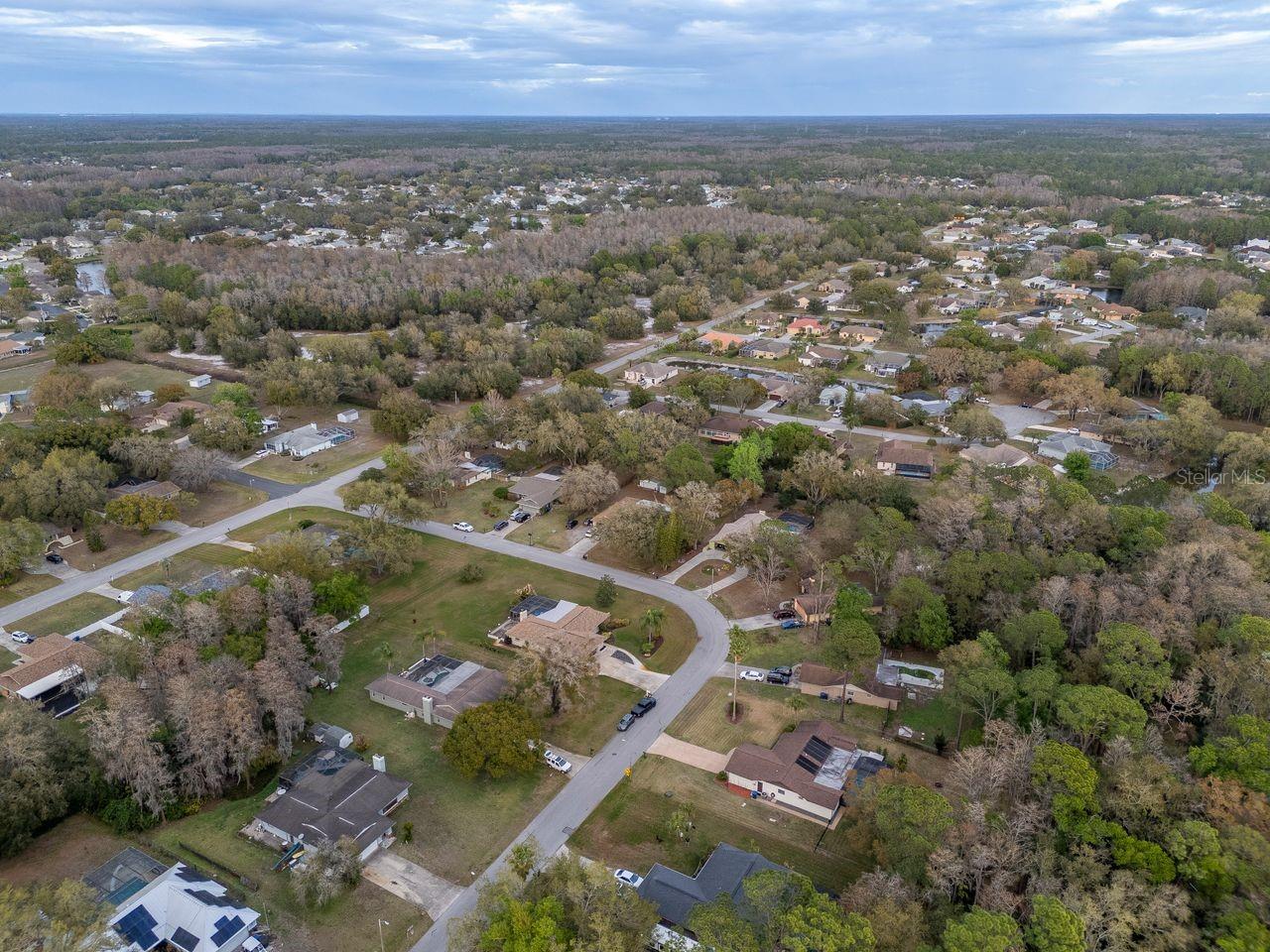 RIVER SIDE VILLAGE - Residential