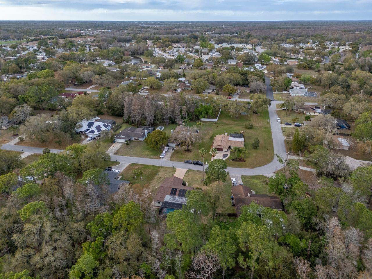 RIVER SIDE VILLAGE - Residential