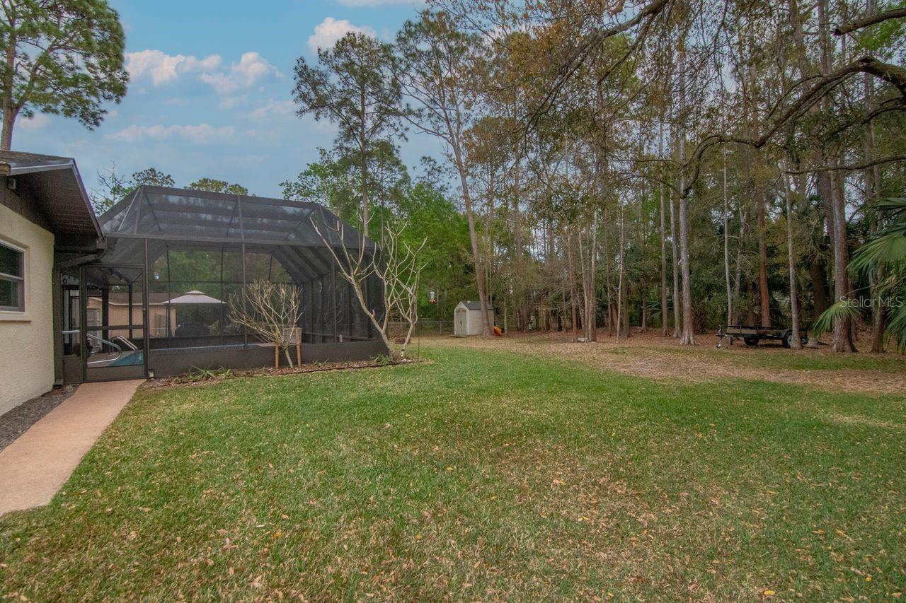 RIVER SIDE VILLAGE - Residential