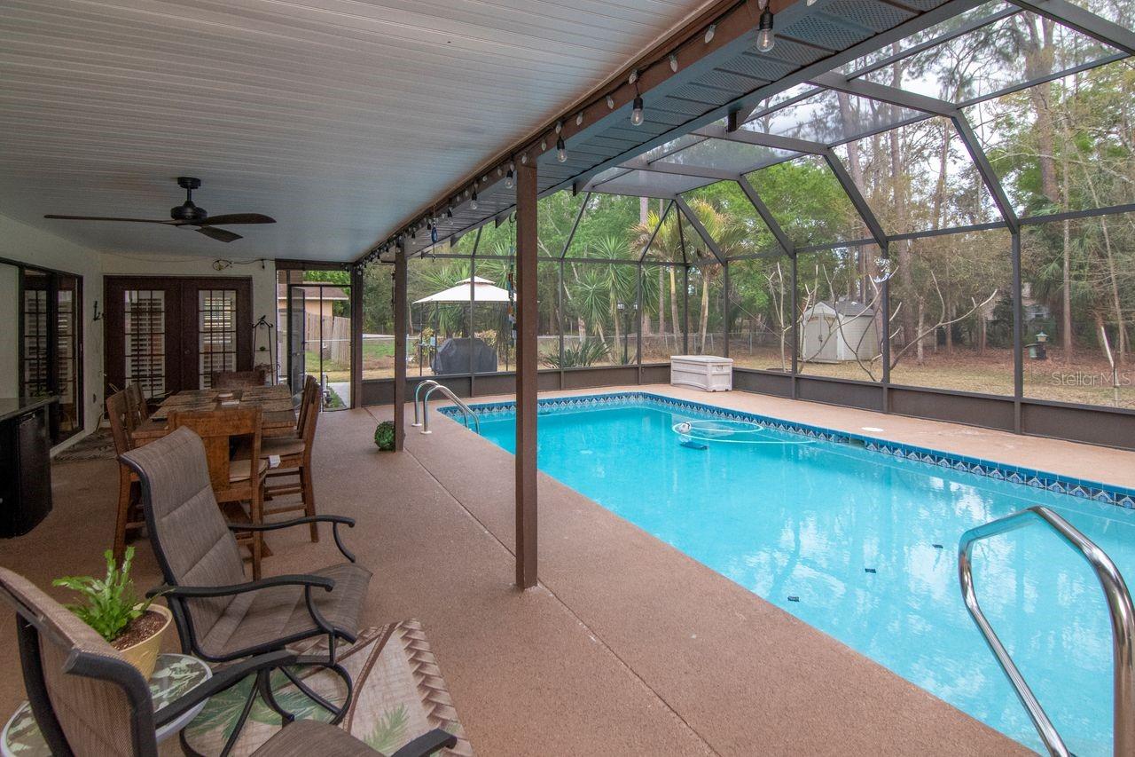 RIVER SIDE VILLAGE - Residential