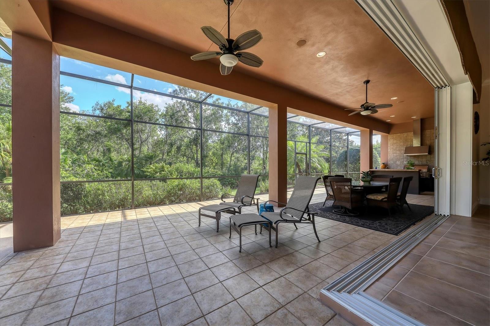 LAKEWOOD RANCH COUNTRY CLUB VILLAGE U&X - Residential