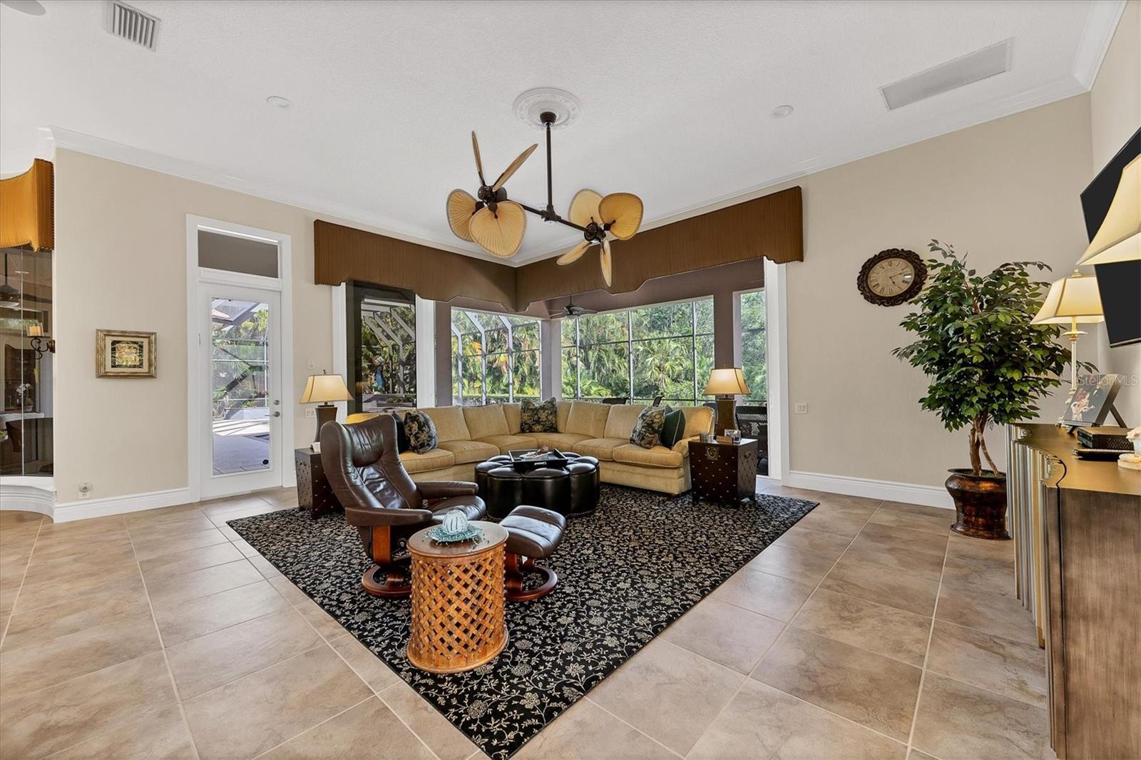 LAKEWOOD RANCH COUNTRY CLUB VILLAGE U&X - Residential