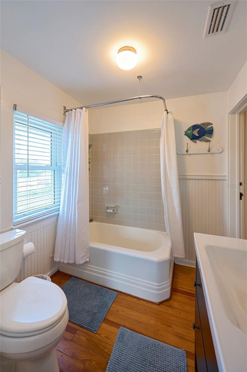 LAKE HELEN BLK 102 - Residential