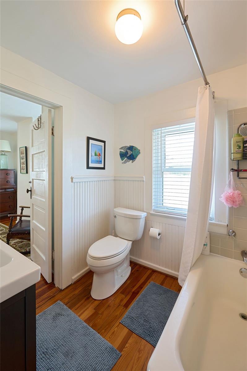 LAKE HELEN BLK 102 - Residential