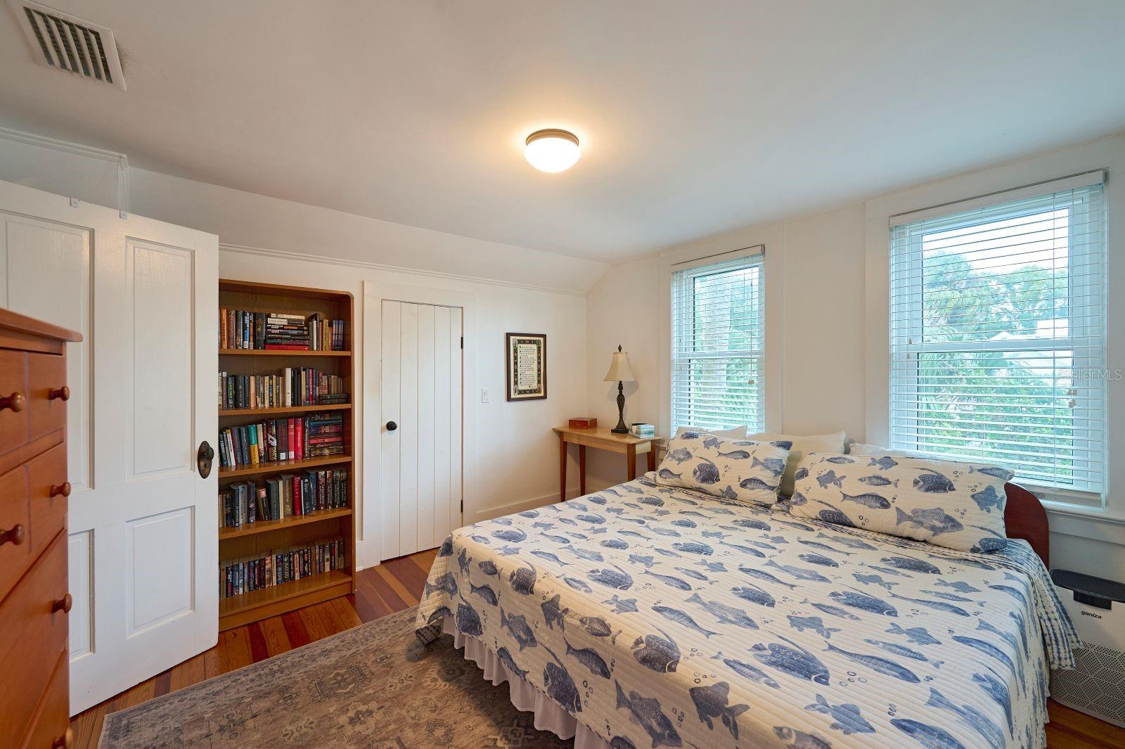 LAKE HELEN BLK 102 - Residential