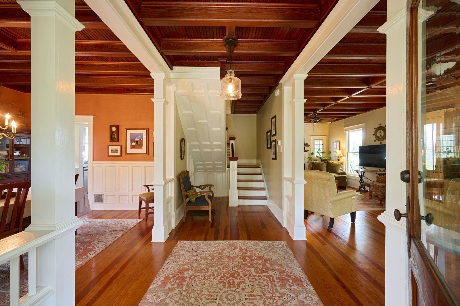 LAKE HELEN BLK 102 - Residential