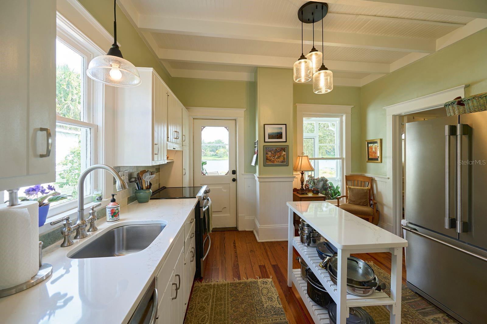 LAKE HELEN BLK 102 - Residential