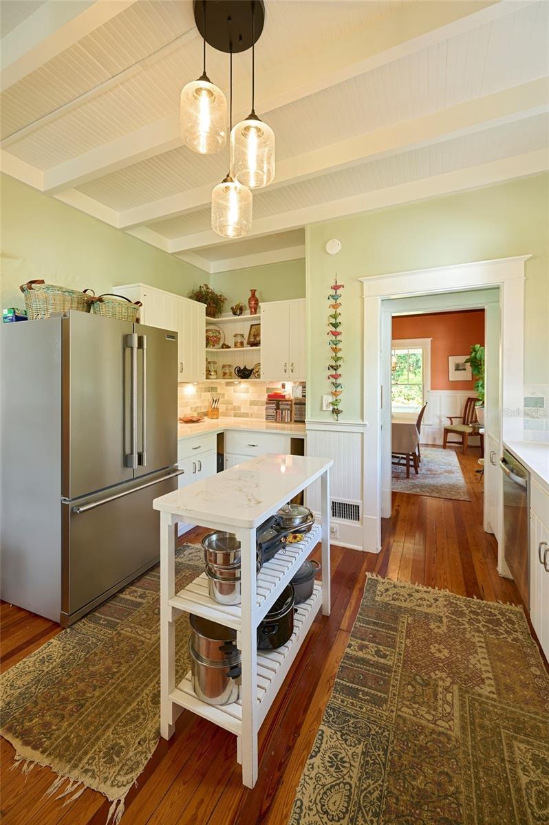 LAKE HELEN BLK 102 - Residential