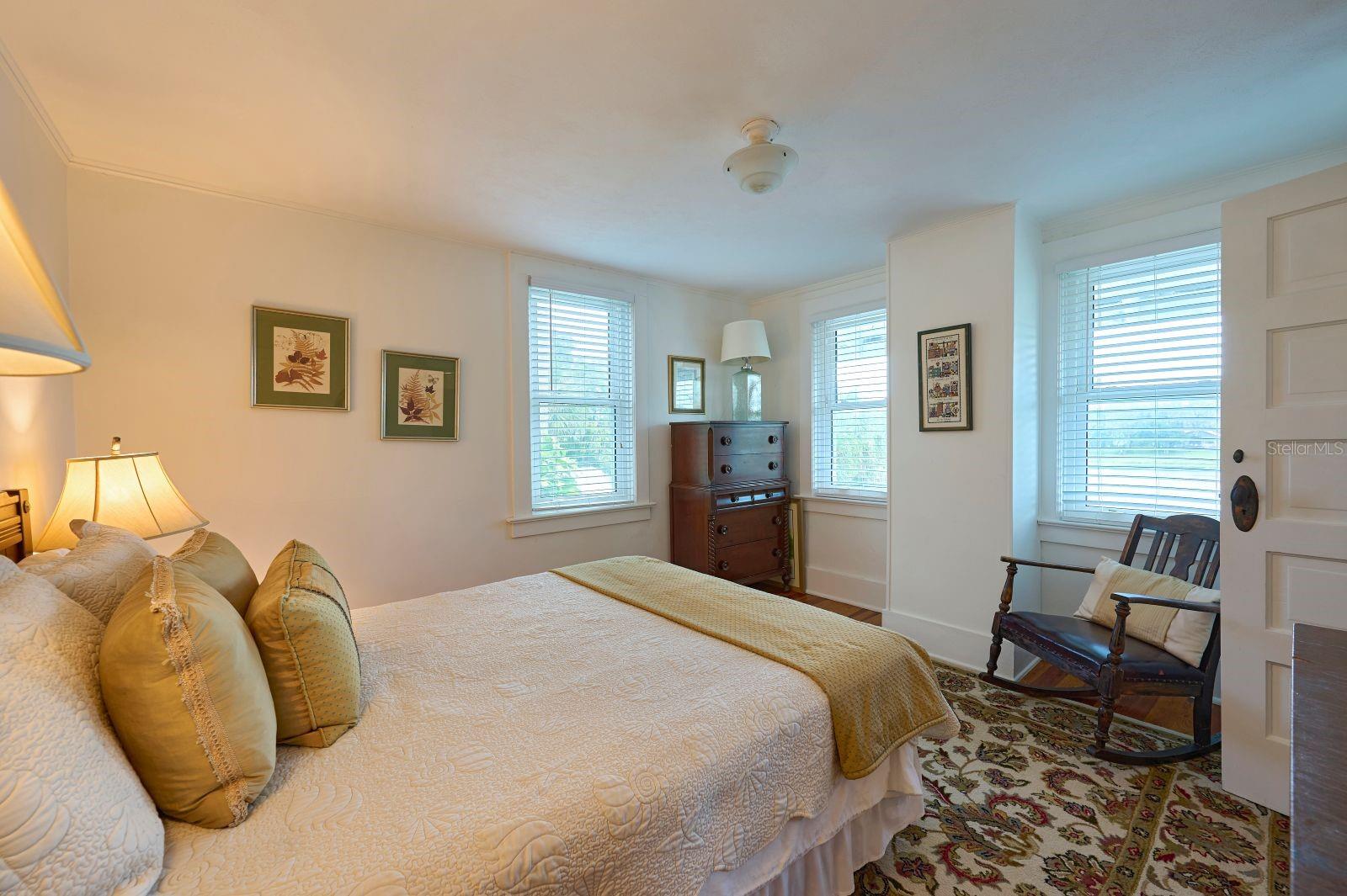 LAKE HELEN BLK 102 - Residential