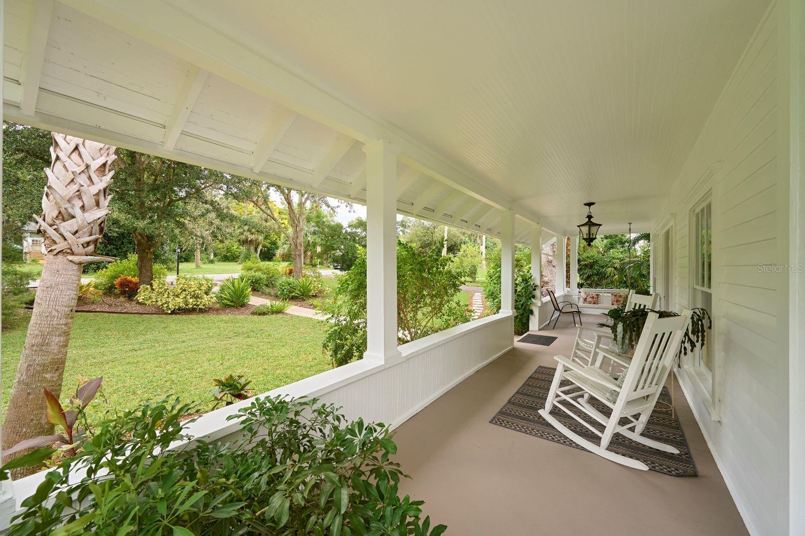 LAKE HELEN BLK 102 - Residential