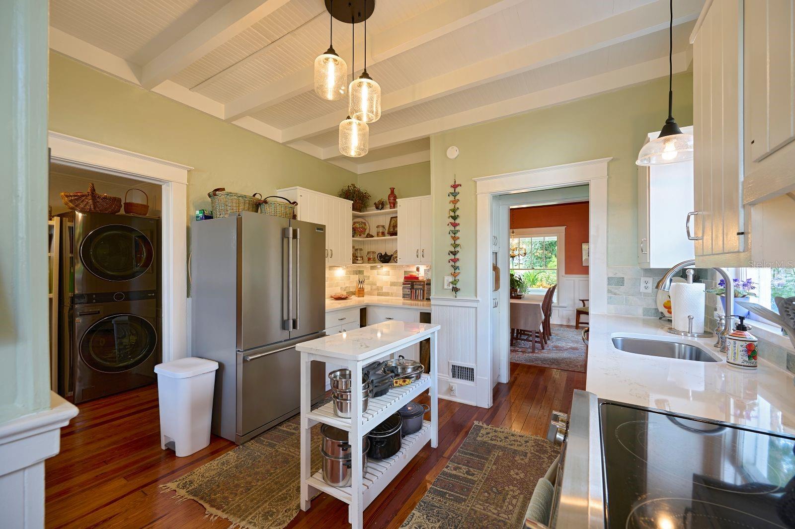 LAKE HELEN BLK 102 - Residential